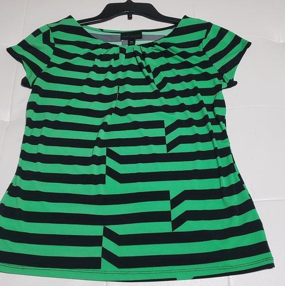 Top - Picture 1 of 2